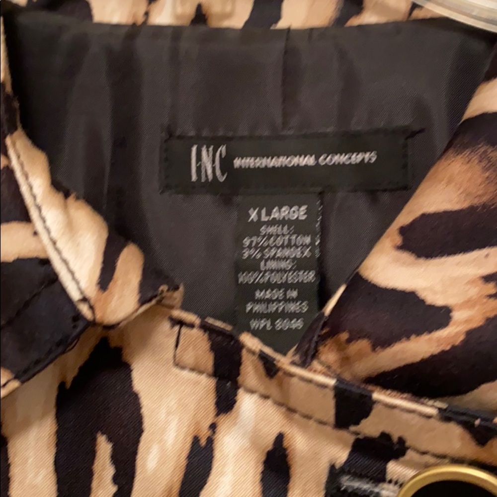 Jacket INC - Picture 2 of 2